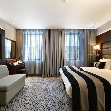 Park Grand London Lancaster Gate Ξενοδοχείο Δωμάτιο φωτογραφία A room at the hotel