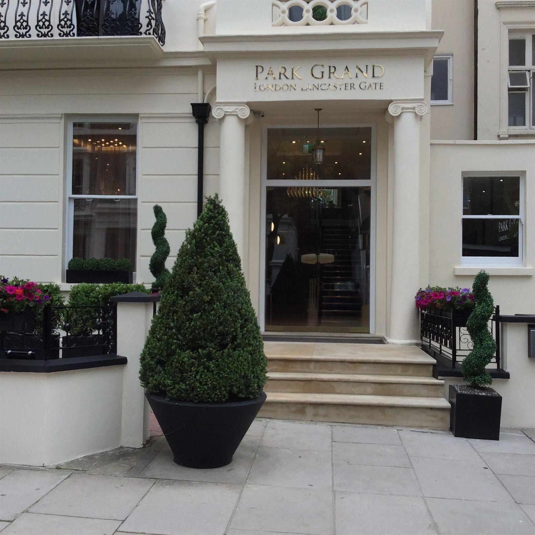 Park Grand London Lancaster Gate Ξενοδοχείο Εξωτερικό φωτογραφία Park Grove entrance